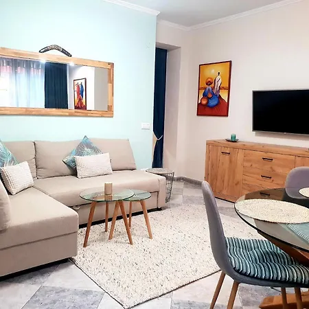 Apartamento By The