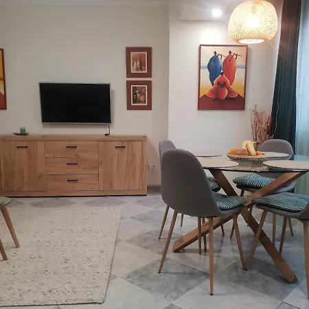 Apartmán By The *
